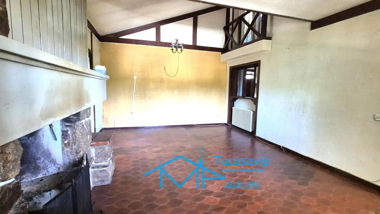 Sala de estar de Casa o chalet en venta en Pelayos de la Presa con Jardín privado, Terraza y Trastero