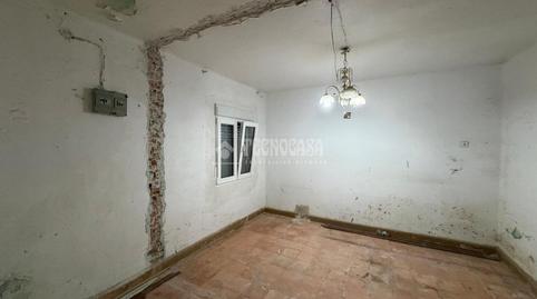 Foto 4 de Casa adosada en venda a Mengíbar, Jaén