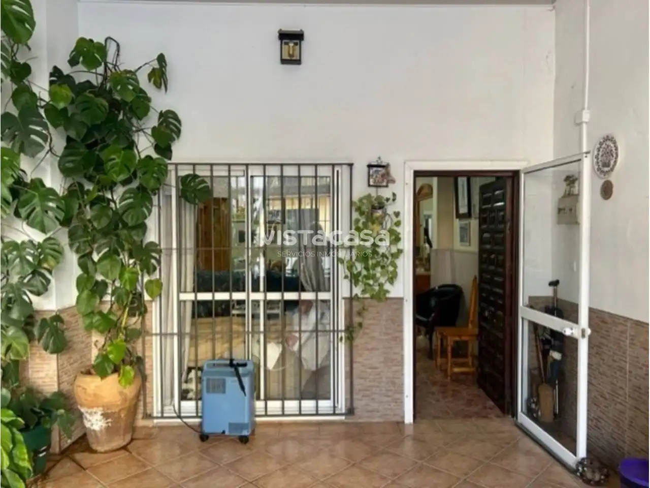 Exterior view of Houses for sale in Sevilla  with Air Conditioner and Heating