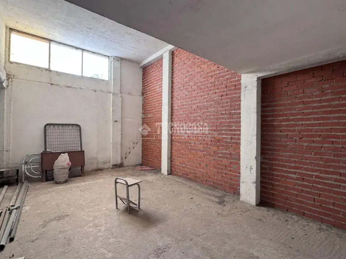 Wohnung zum Verkauf in Valencia de Don Juan mit Heizung, Parkett und Terrasse