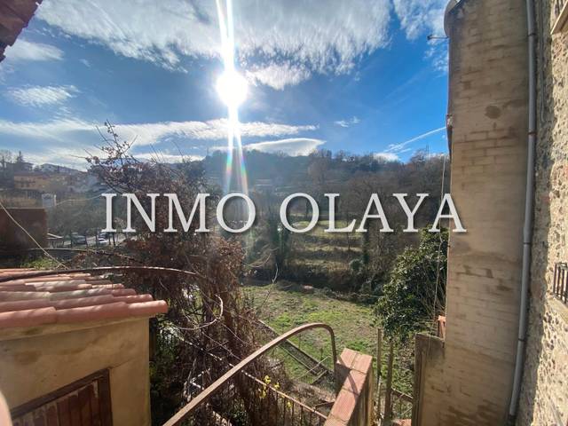 Local comercial en Venta en Santa Pau