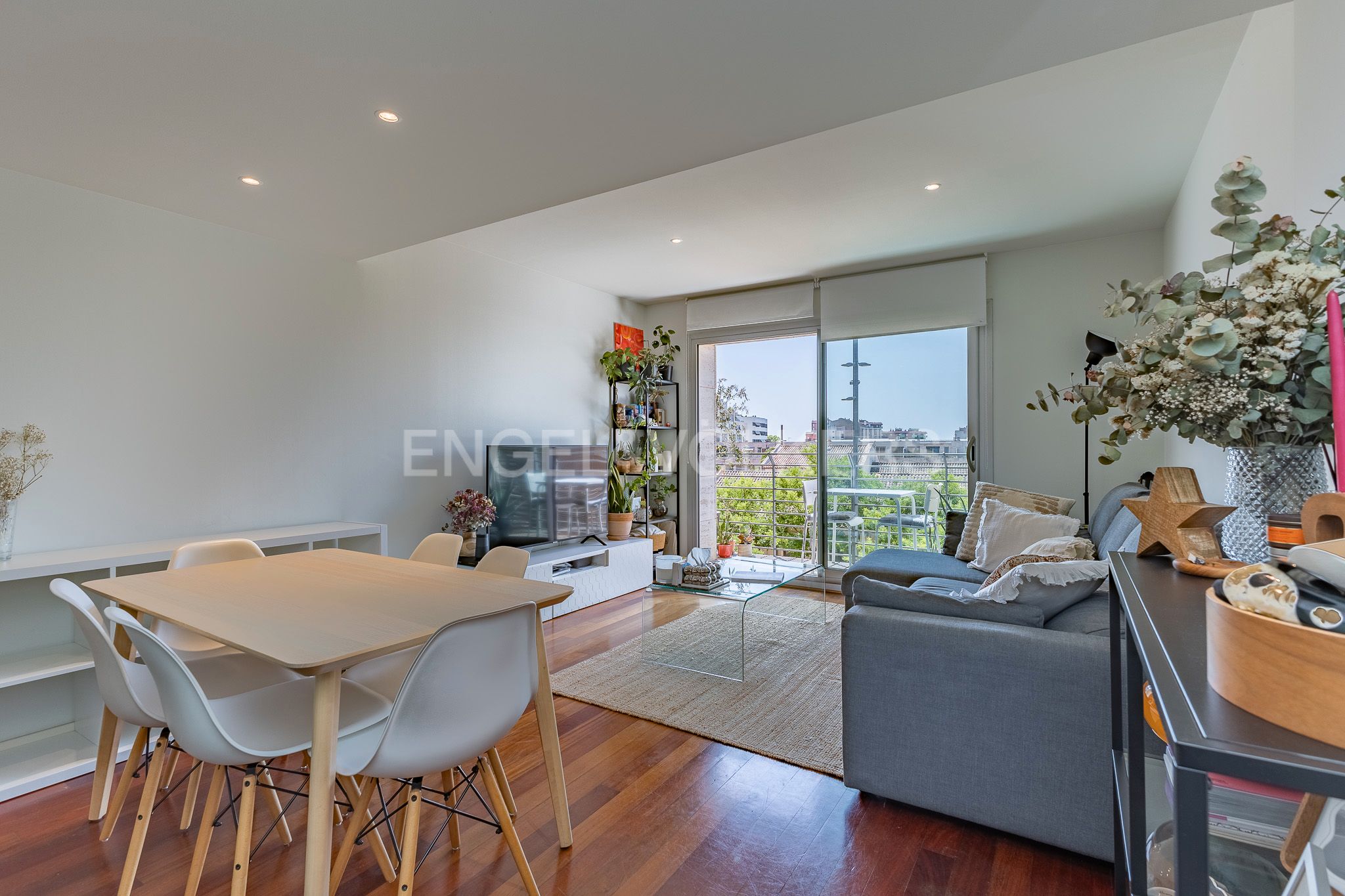 Sala d'estar de Apartament en venda en Sabadell amb Aire condicionat, Calefacció i Parquet