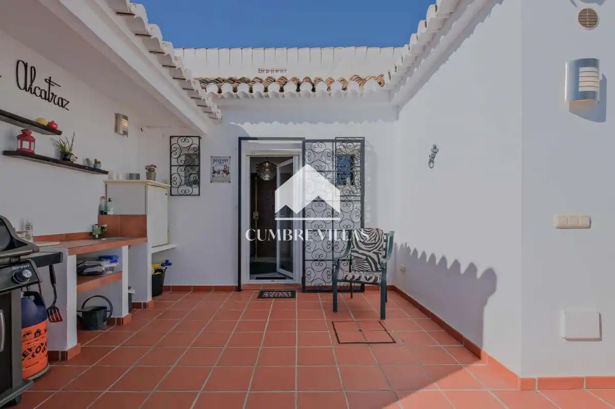 Terrassa de Casa o xalet en venda en Almuñécar amb Jardí privat, Terrassa i Traster