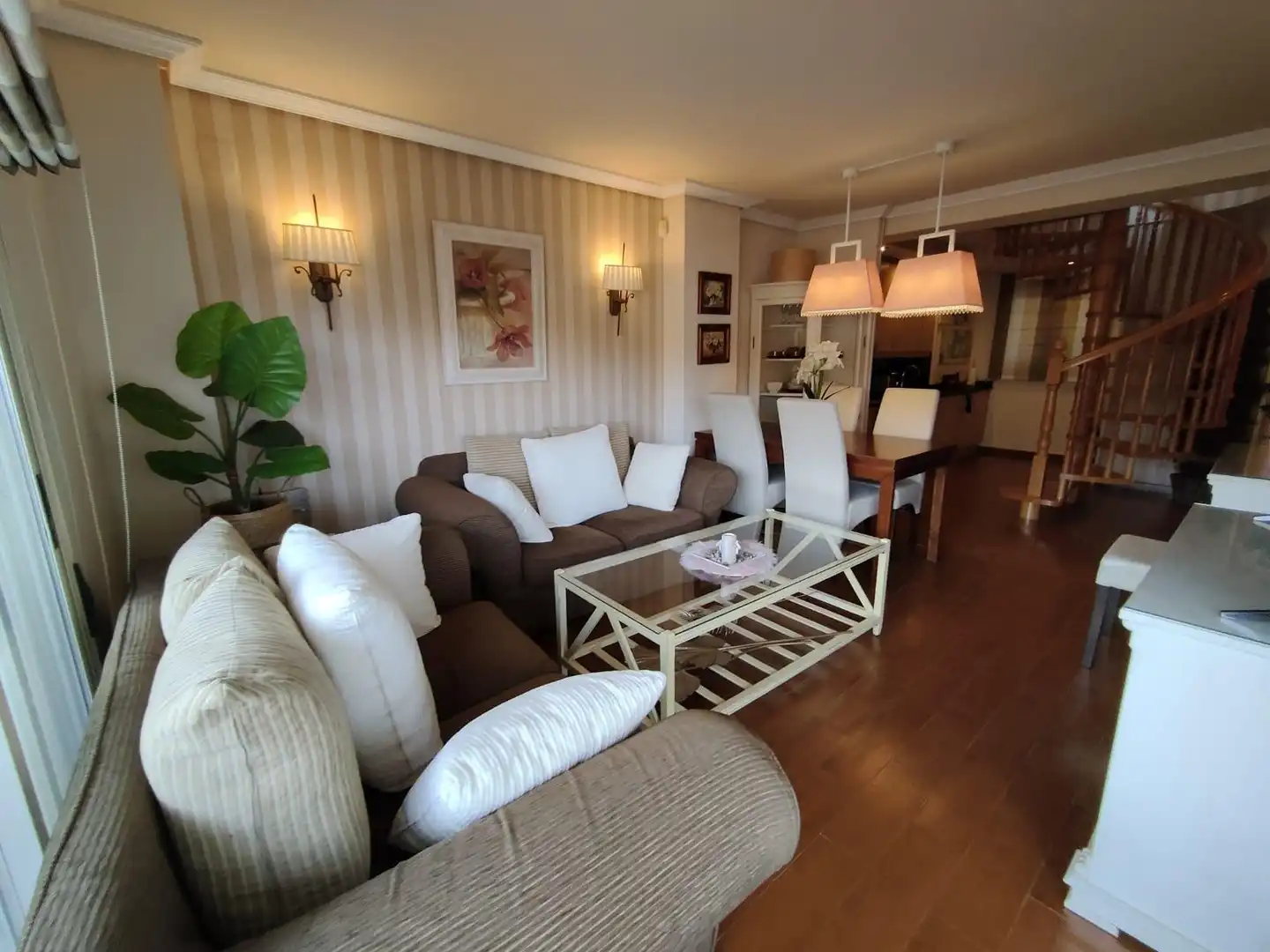 Sala d'estar de Apartament en venda en Oria amb Aire condicionat, Jardí privat i Terrassa