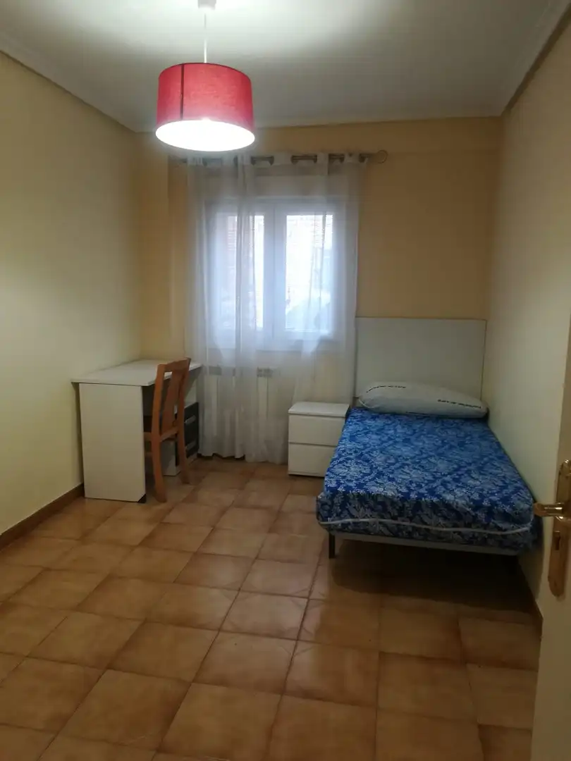 Wohnung zur Miete in Antequeruela y Covachuelas