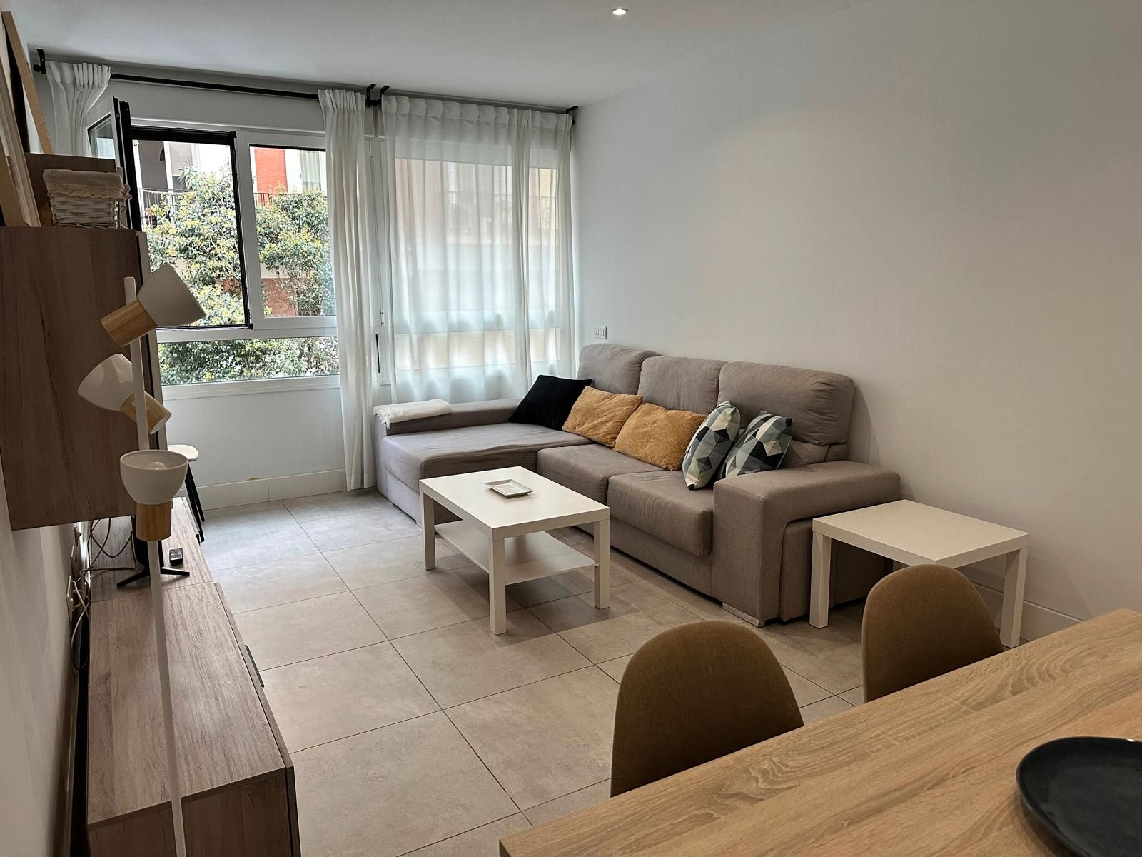 Sala d'estar de Pis de lloguer en  Madrid Capital amb Aire condicionat, Calefacció i Terrassa