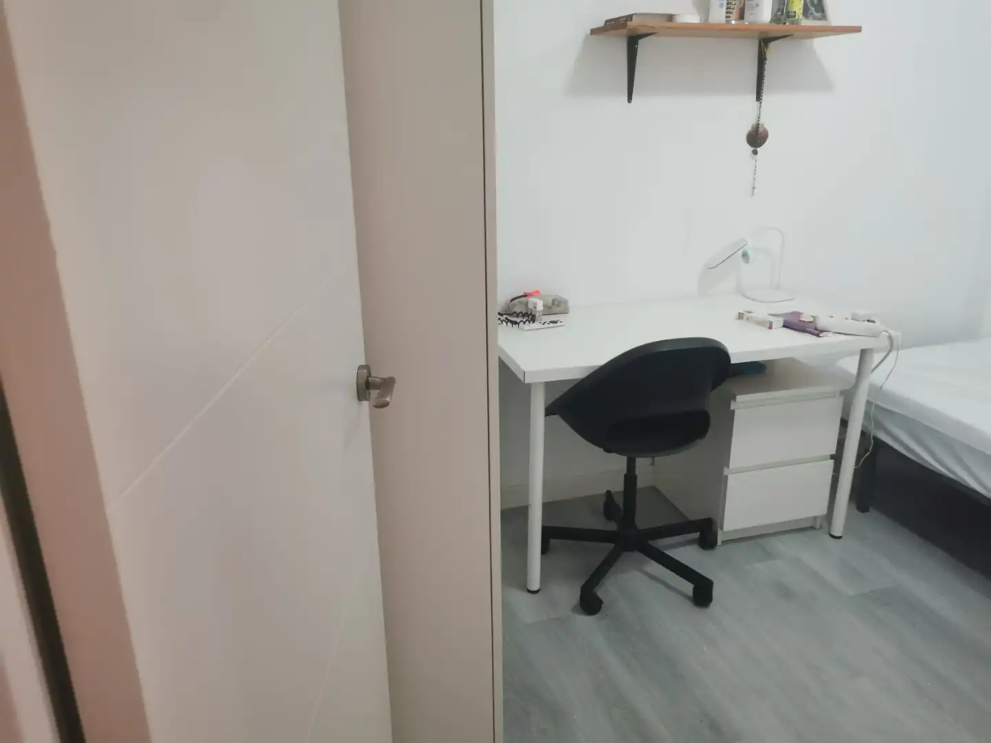 Flat for sale in Sevilla  with Air Conditioner, Heating and Furnished