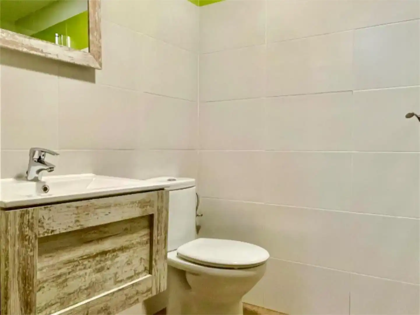 Baño de Casa o chalet en venta en Casas del Castañar con Jardín privado, Trastero y Piscina