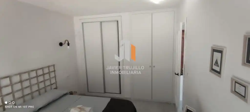 Habitación de Apartamento en venta en Vélez-Málaga con Piscina