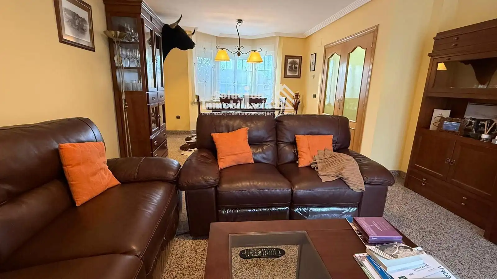 Sala de estar de Casa adosada en venta en Carrascal de Barregas con Calefacción, Terraza y Amueblado
