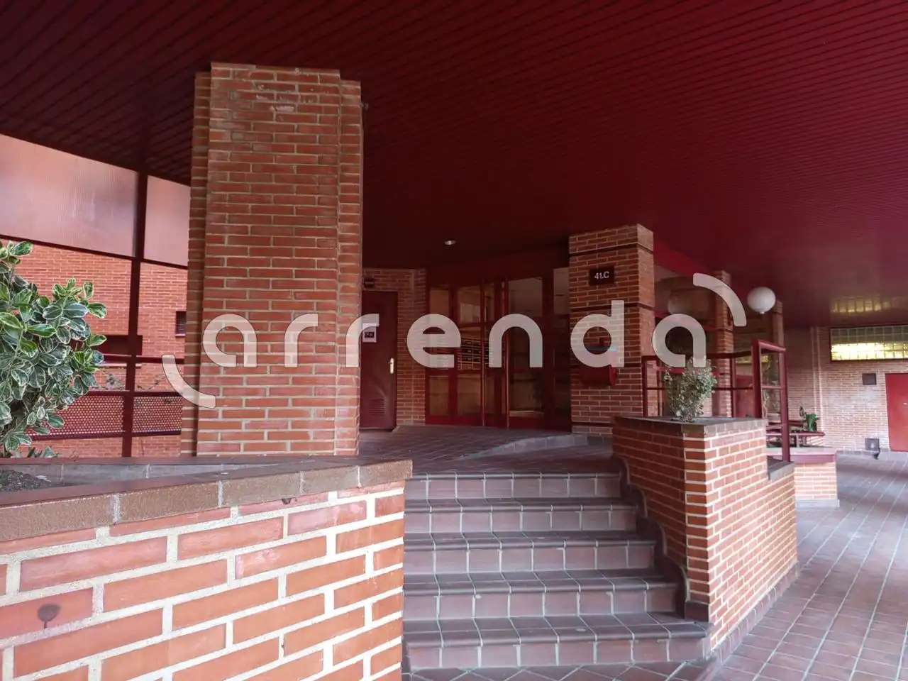 Garage for sale in Madrid