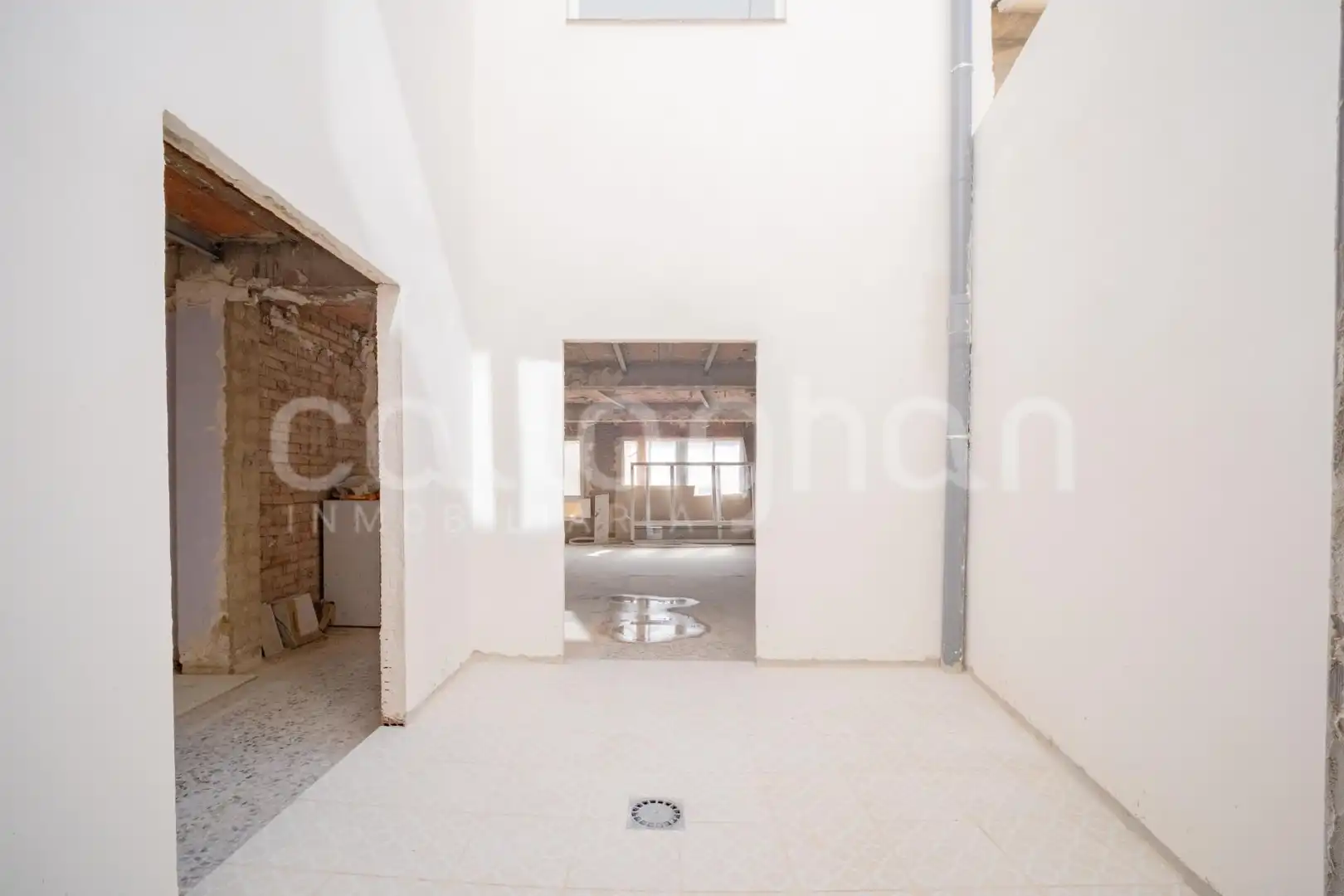 Buildings for sale in Burriana / Borriana
