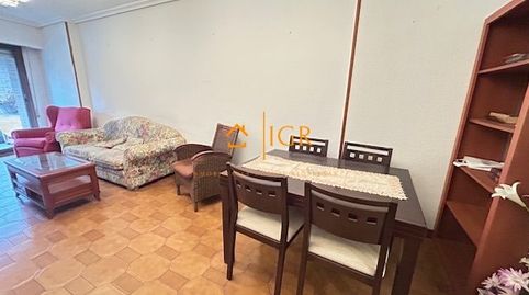 SE VENDE PISO EN PEATONAL JUNTO A GRAN VIA Y LAUREL, image 3