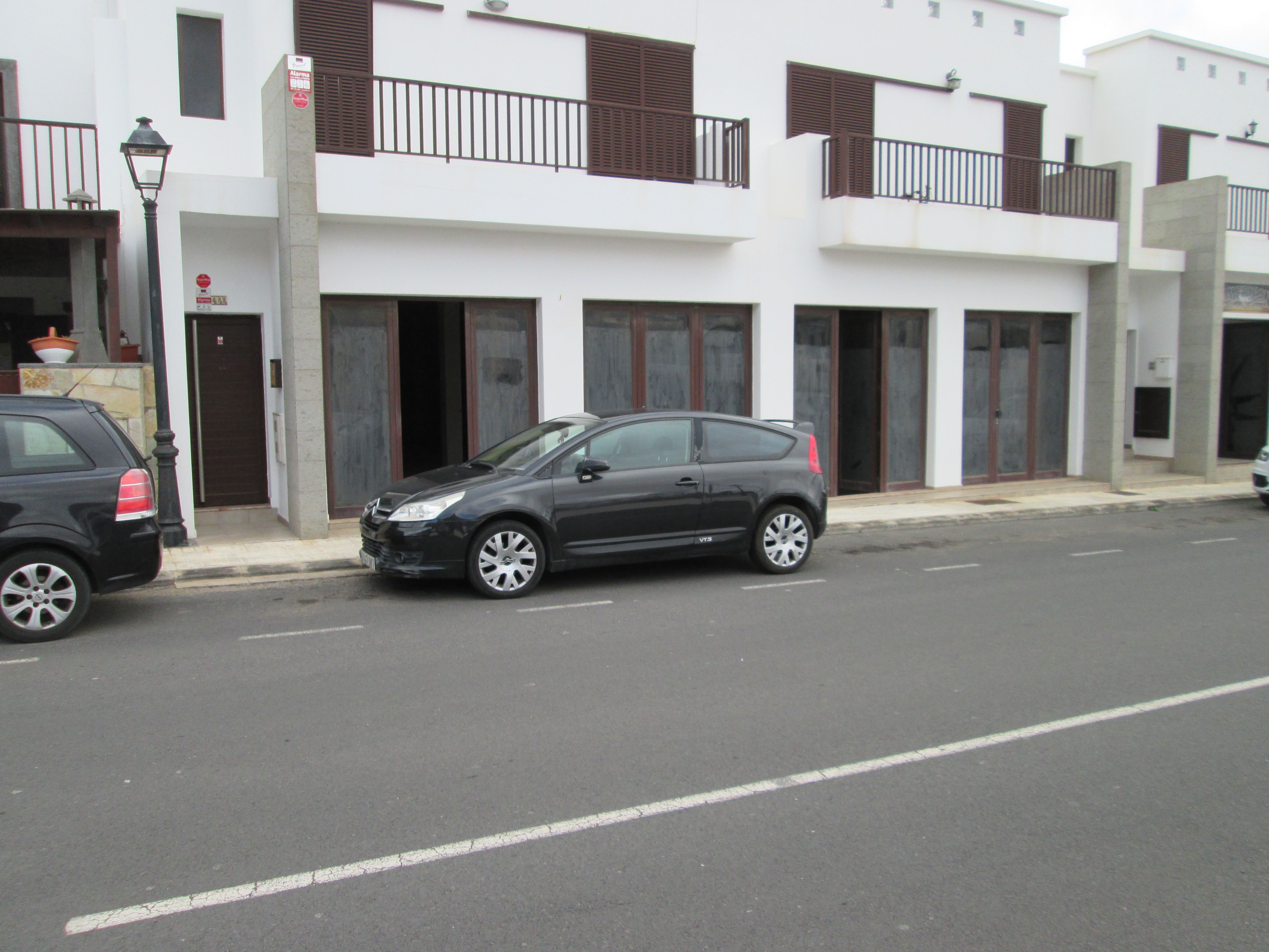 Premises for sale in C/ Calderon de la Barca, Tahiche