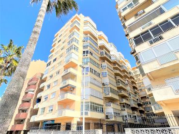 Appartamento con ascensore in vendita a Avenida Cayetano del Toro 52