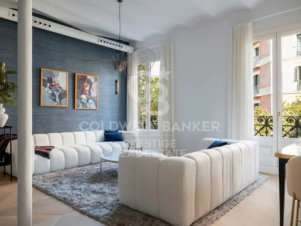 Piso con terraza en venta en Calle Girona, imagen 3