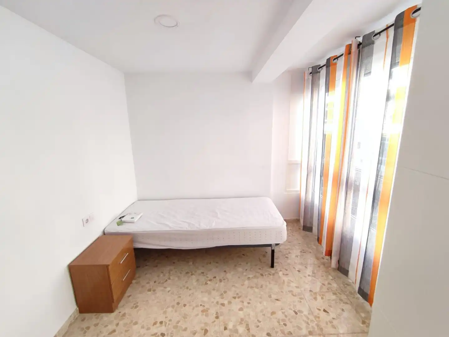 Flat for rent in Calle General Pujales, 8, Hornos Púnicos