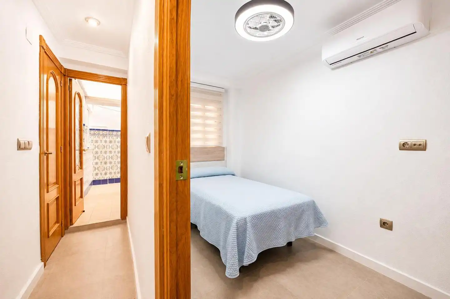Habitación de Apartamento en venta en Santa Pola con Aire acondicionado, Terraza y Amueblado