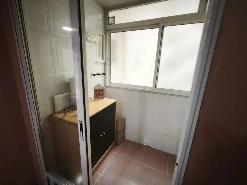 Flat for sale in Calle ENRIC VALOR, País Valencià