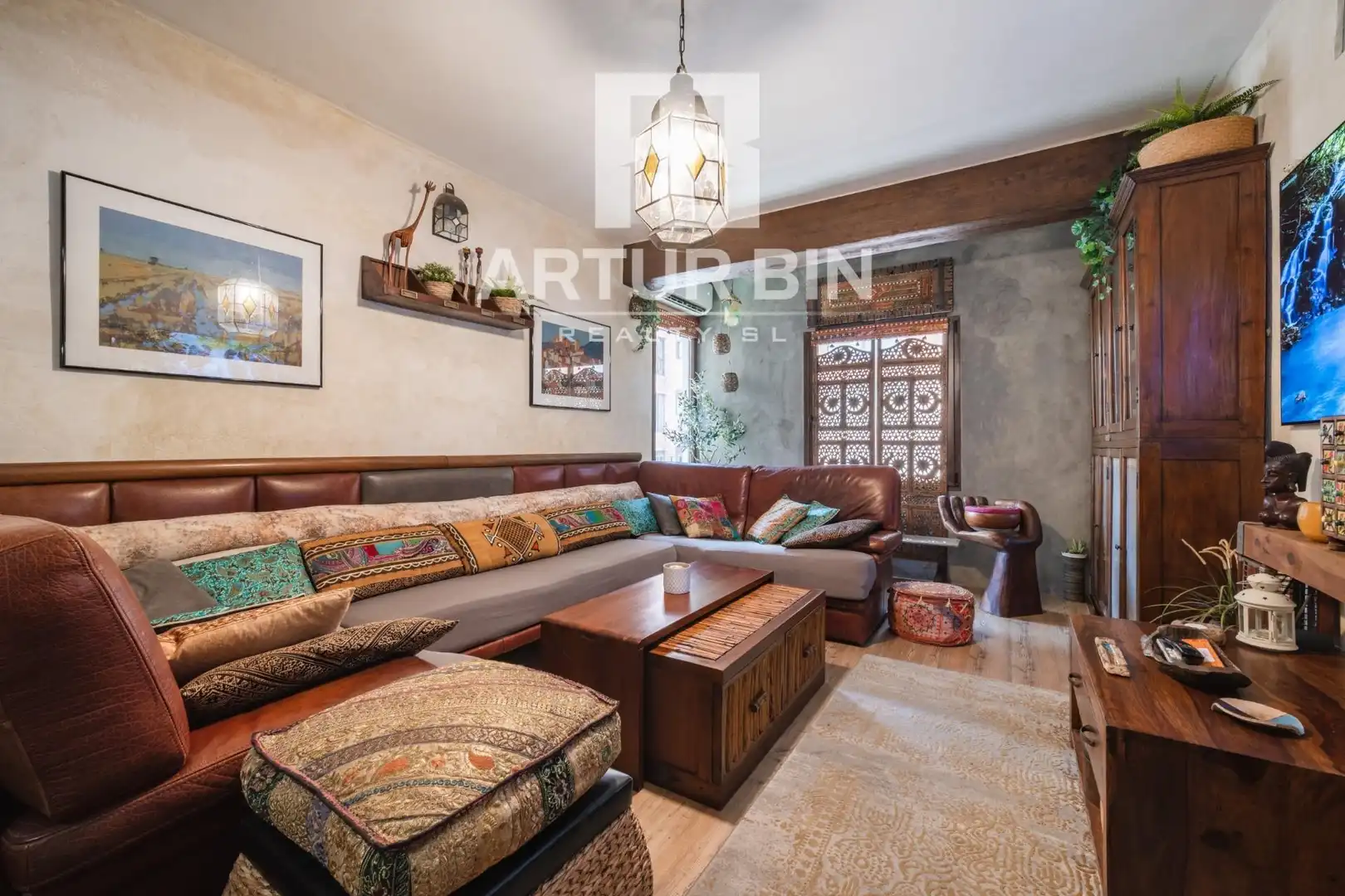 Flat with terrace for sale in Extramurs