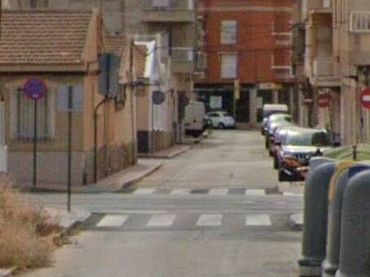 Casa amb jardí en venda a Calle JULIAN BESTEIRO