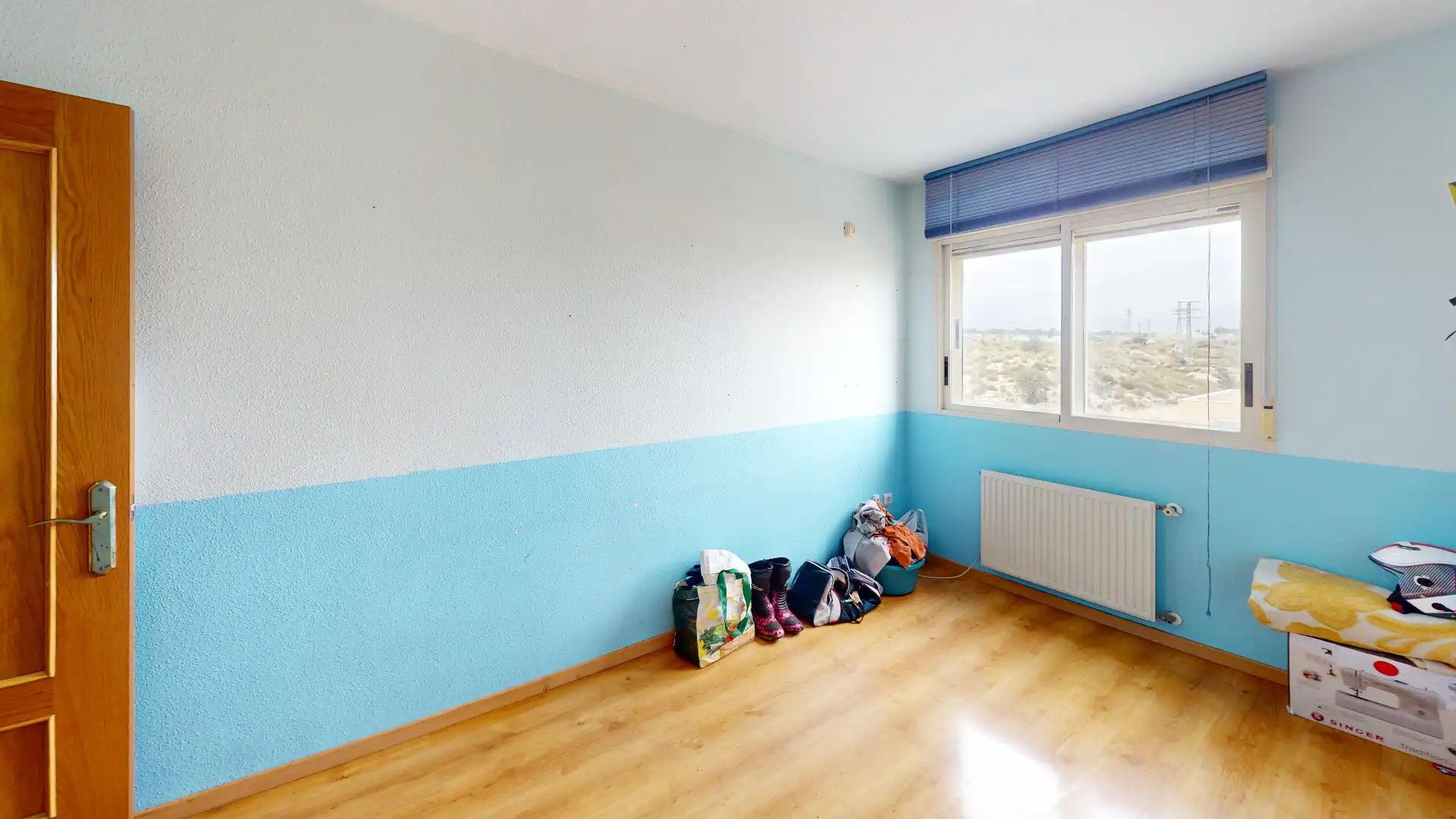 Habitación de Piso en venta en Alicante / Alacant con Aire acondicionado, Calefacción y Terraza