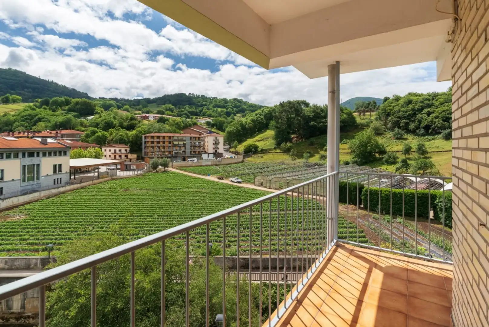 Terrasse von Wohnung zum Verkauf in Ibarra mit Heizung, Abstellraum und Möbliert