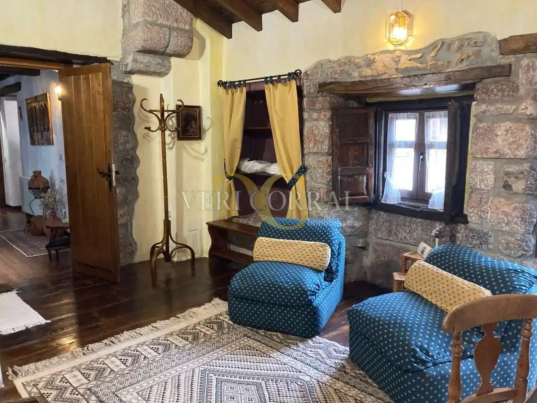 Sala d'estar de Edifici en venda en Peñamellera Baja