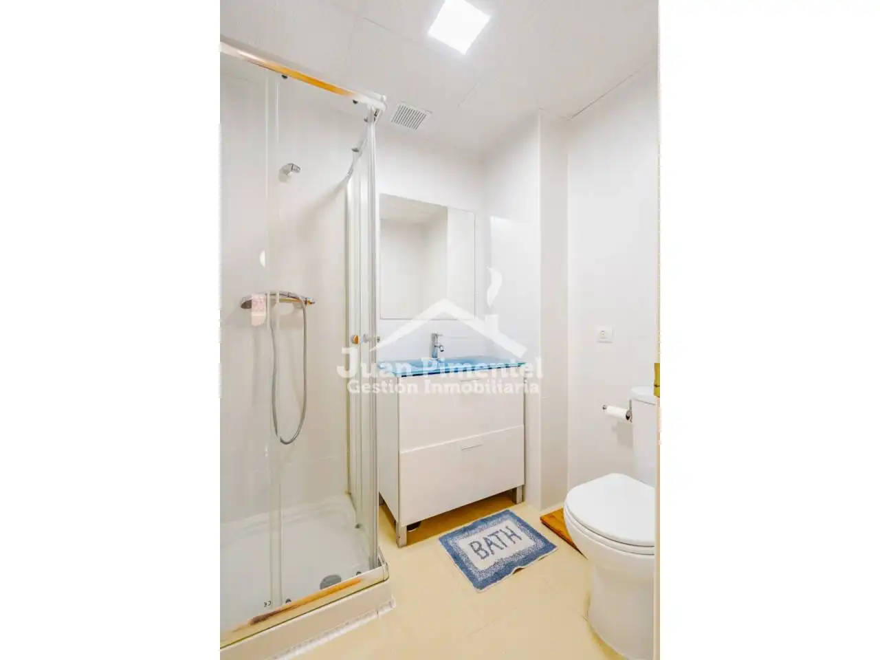 Bathroom of Apartments for sale in Manilva  with Air Conditioner, Terrace and Storage room