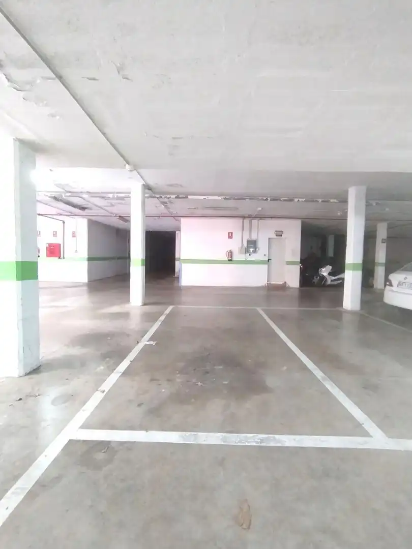 Parkplatz von Wohnung zum Verkauf in Mérida mit Klimaanlage, Abstellraum und Balkon