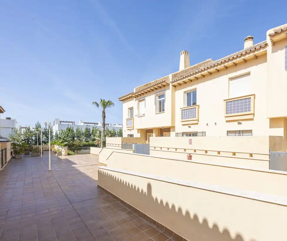 Terraced house with pool for sale in Calle Adarves de Calypso, imagen 48