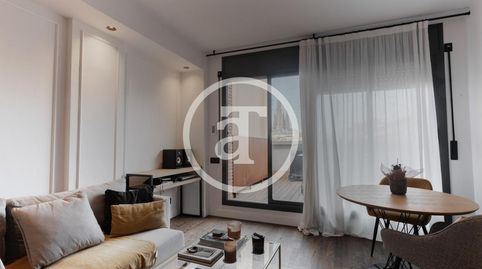 Foto 2 de Ático de alquiler en Carrer del Dos de Maig, Sagrada Família, Barcelona Capital