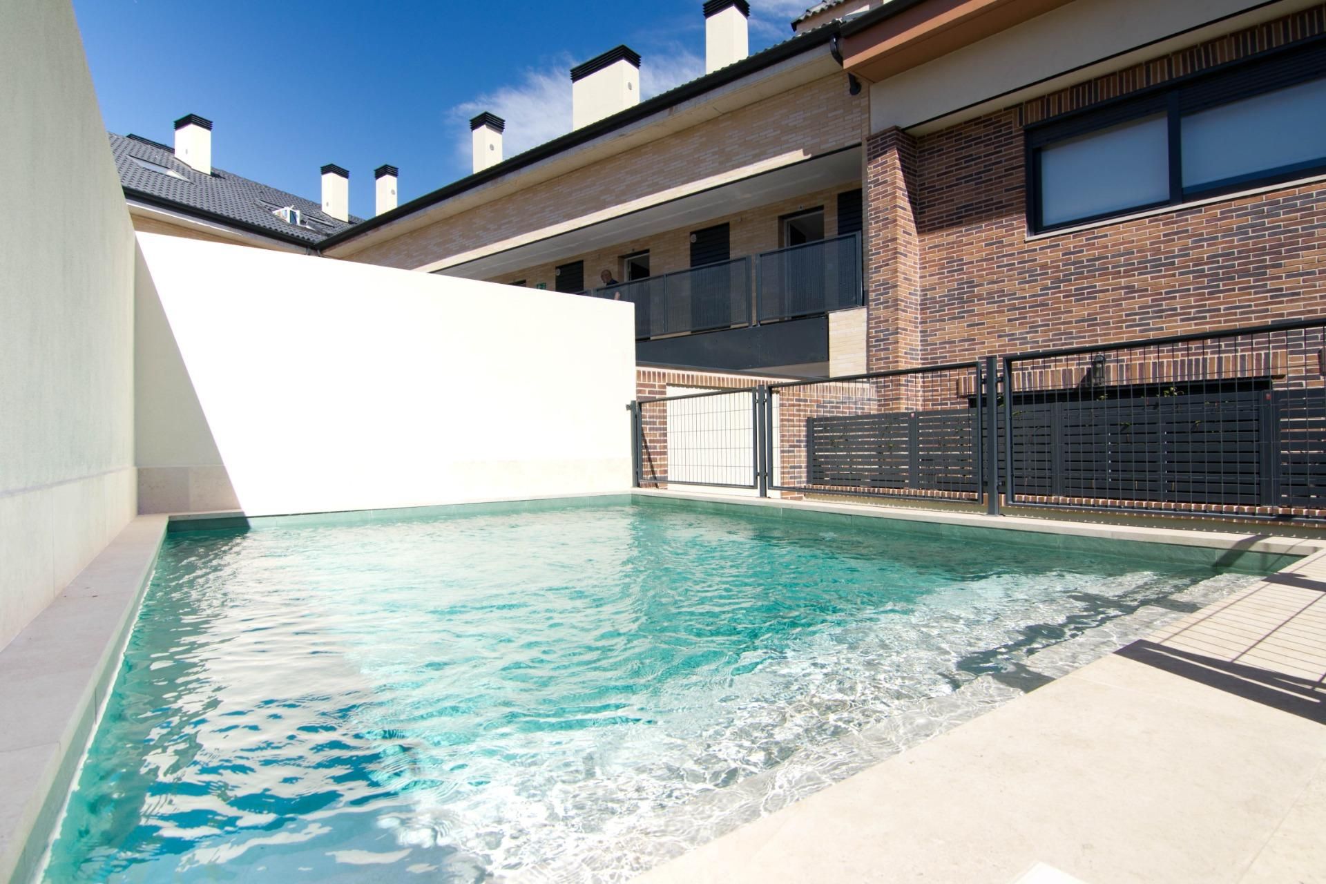 Swimming pool of Flat for sale in Brunete  with Heating, Storage room and Community pool