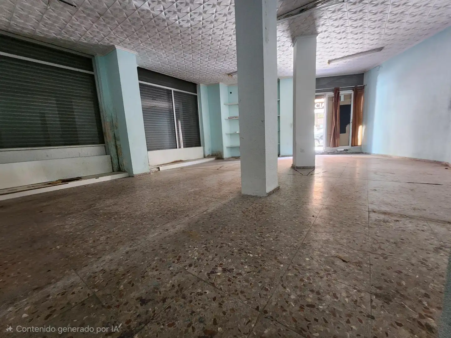 Local comercial en venta en Crevillent, imagen 2