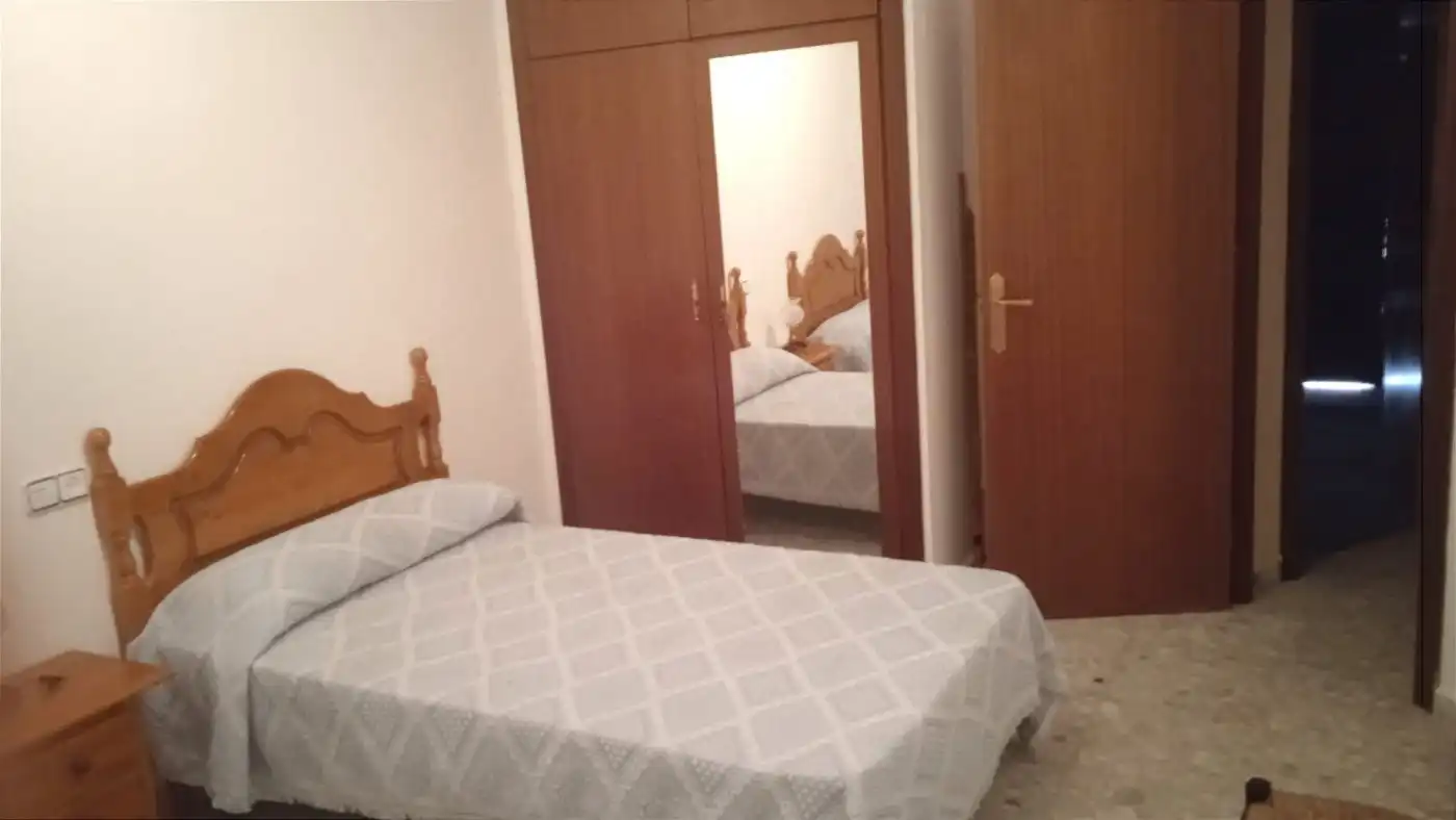 Dormitori de Casa o xalet en venda en Torreorgaz amb Calefacció, Traster i Moblat