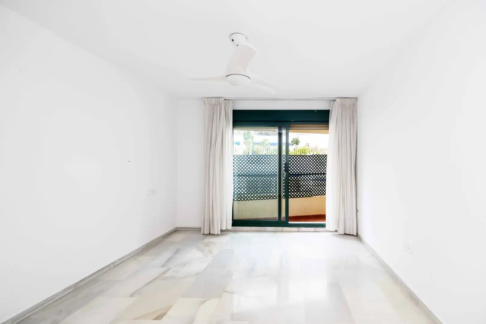 Piso en venta en Avenida Ricardo Soriano, Ricardo Soriano