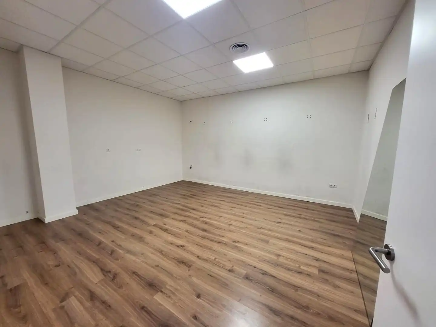 Business premises to rent in Sant Josep - Zona Hospital, imagen 12