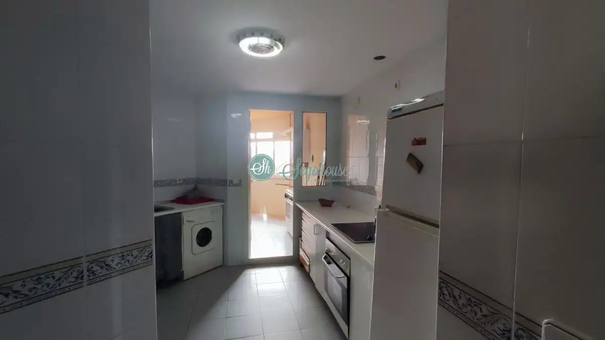 Kitchen of Flat for sale in Segovia  with Heating, Parquet flooring and Terrace