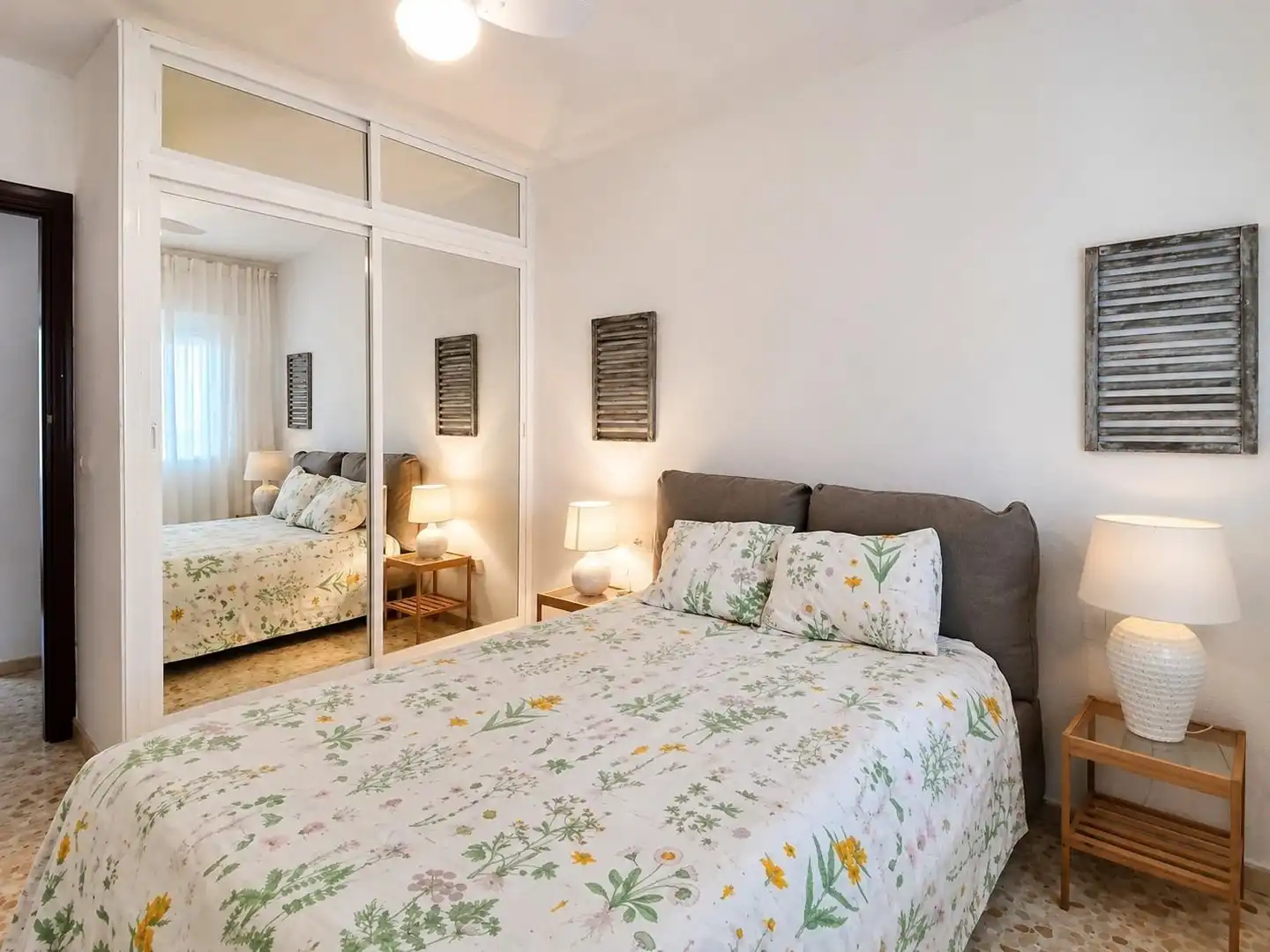 Habitación de Piso en venta en Rincón de la Victoria con Terraza y Amueblado