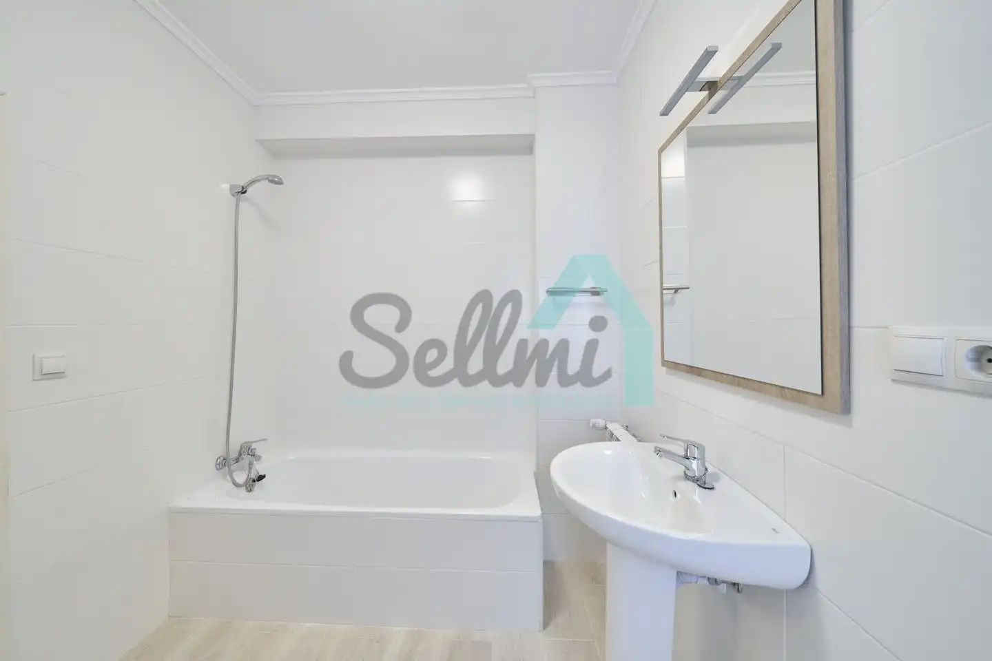 Wohnung mit Aufzug zur Miete in Calle Pérez de la Sala, imagen 39