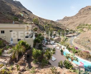 Vista exterior de Finca rústica en venda en San Bartolomé de Tirajana amb Aire condicionat, Jardí privat i Terrassa