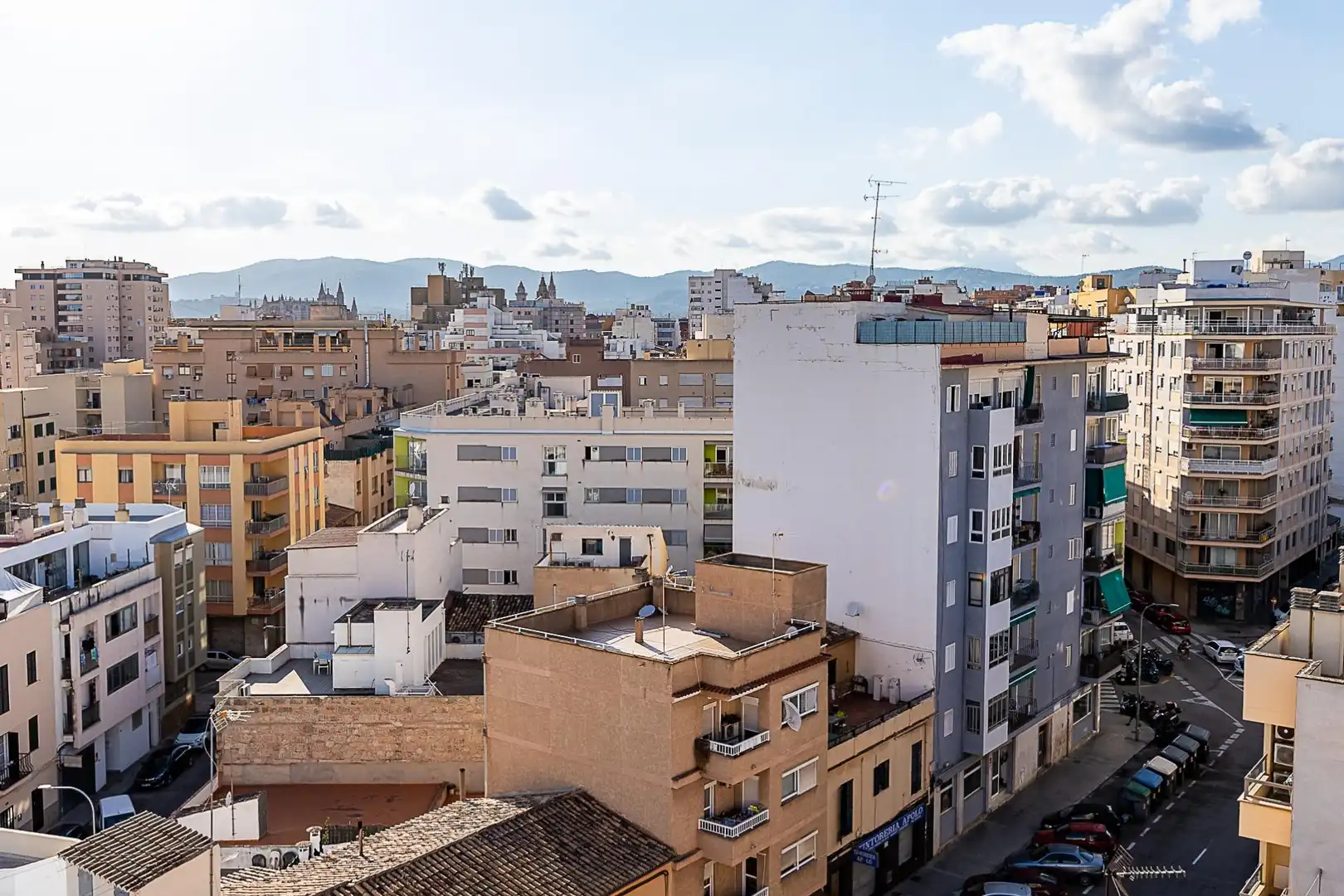 Vista exterior de Ático en venta en  Palma de Mallorca con Aire acondicionado, Parquet y Horno
