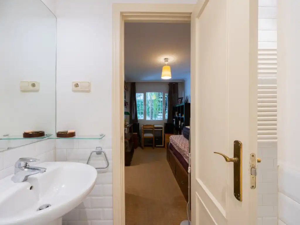 Baño de Casa o chalet en venta en Madrid con Balcón