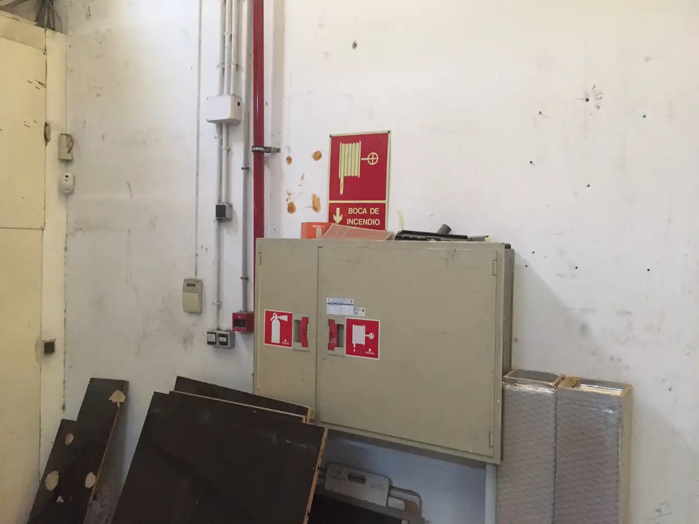 Fabrikhallen zur Miete in Avinguda d'els Arcs, Polígono del Aeropuerto