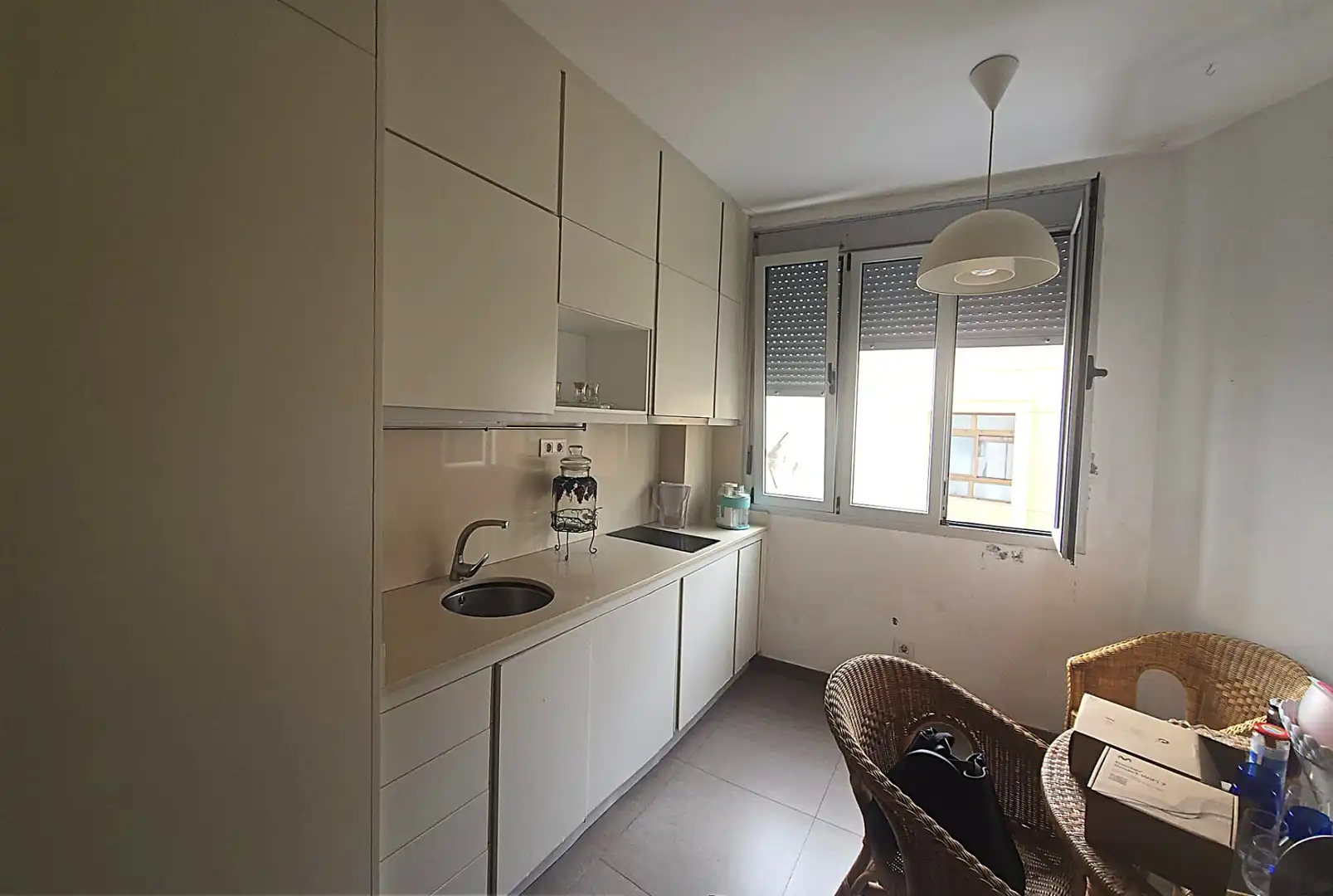Cuina de Apartament en venda en Las Palmas de Gran Canaria amb Moblat