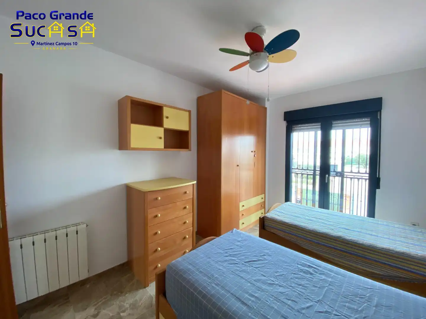 Schlafzimmer von Einfamilien-Reihenhaus zur Miete in Ogíjares mit Klimaanlage, Heizung und Privatgarten
