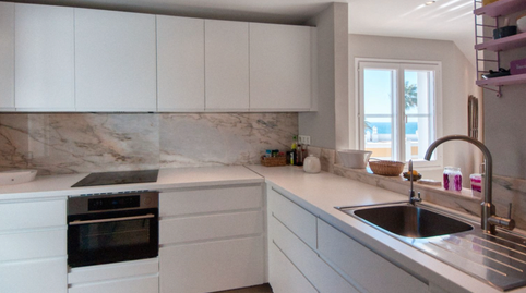 Foto 3 de Casa adosada en venda a Guadalobón, Estepona