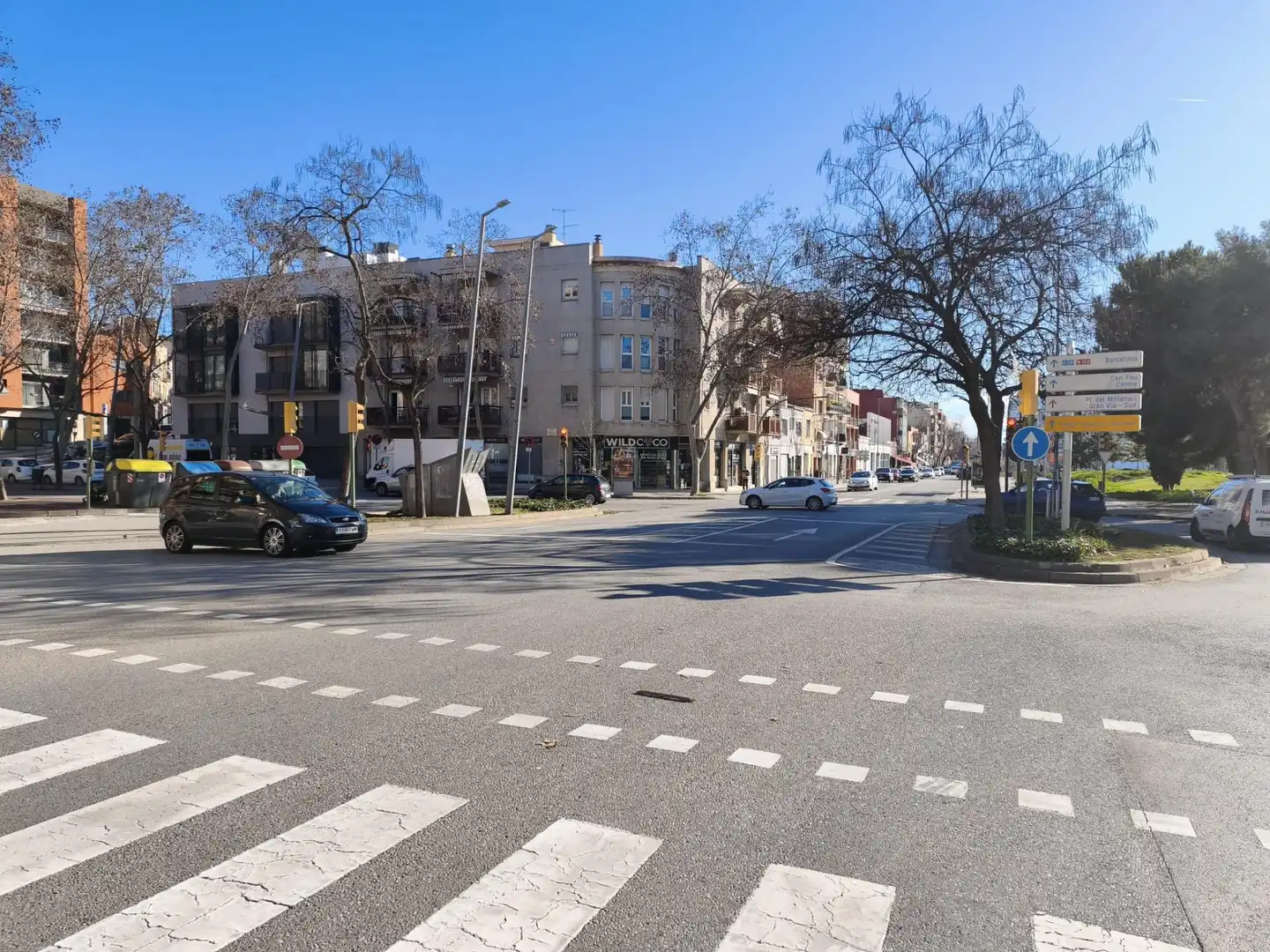 Exterior view of Commercial properties for sale in Sabadell