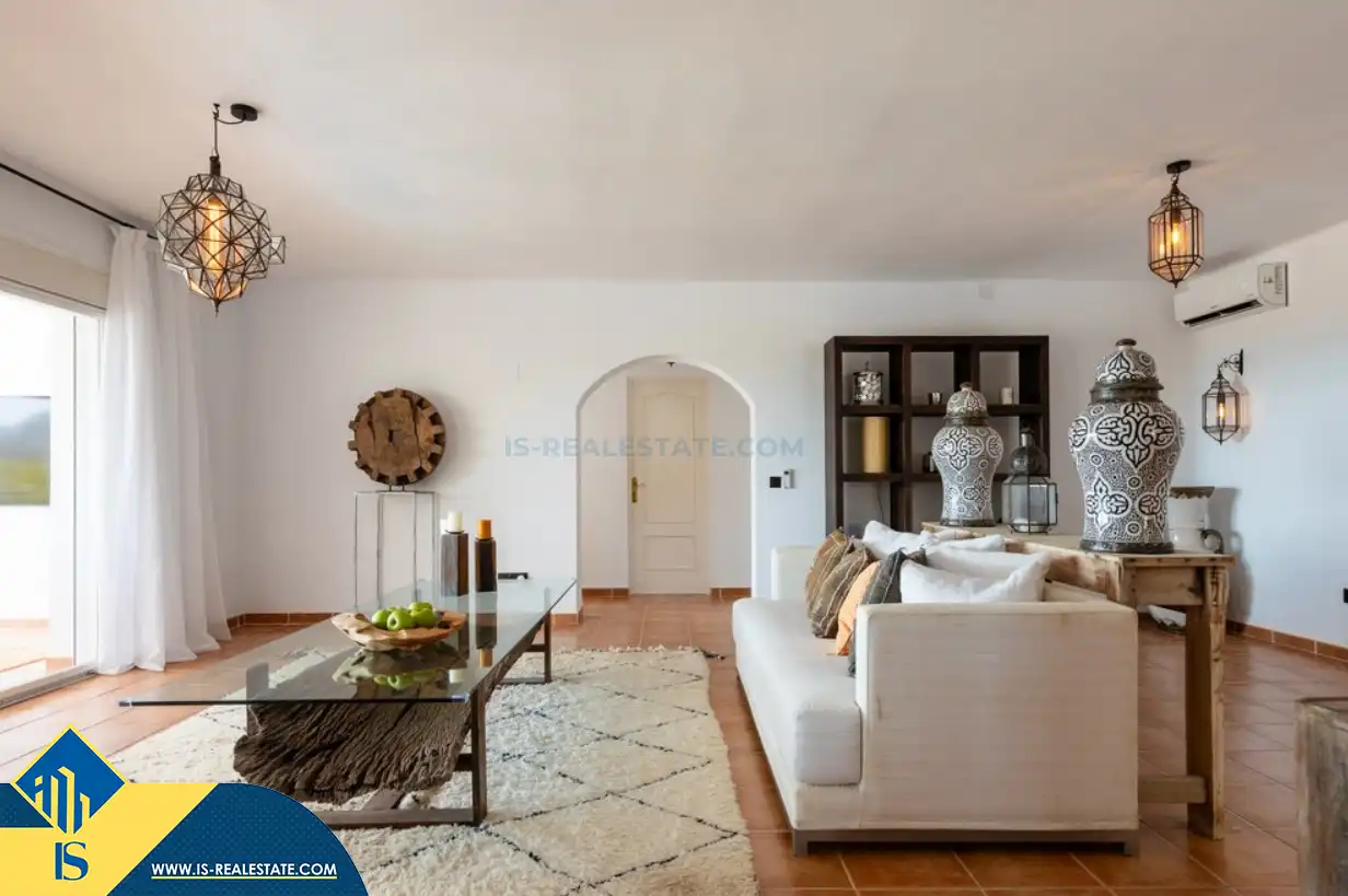 Sala d'estar de Casa o xalet en venda en Santa Eulària des Riu amb Aire condicionat, Calefacció i Jardí privat