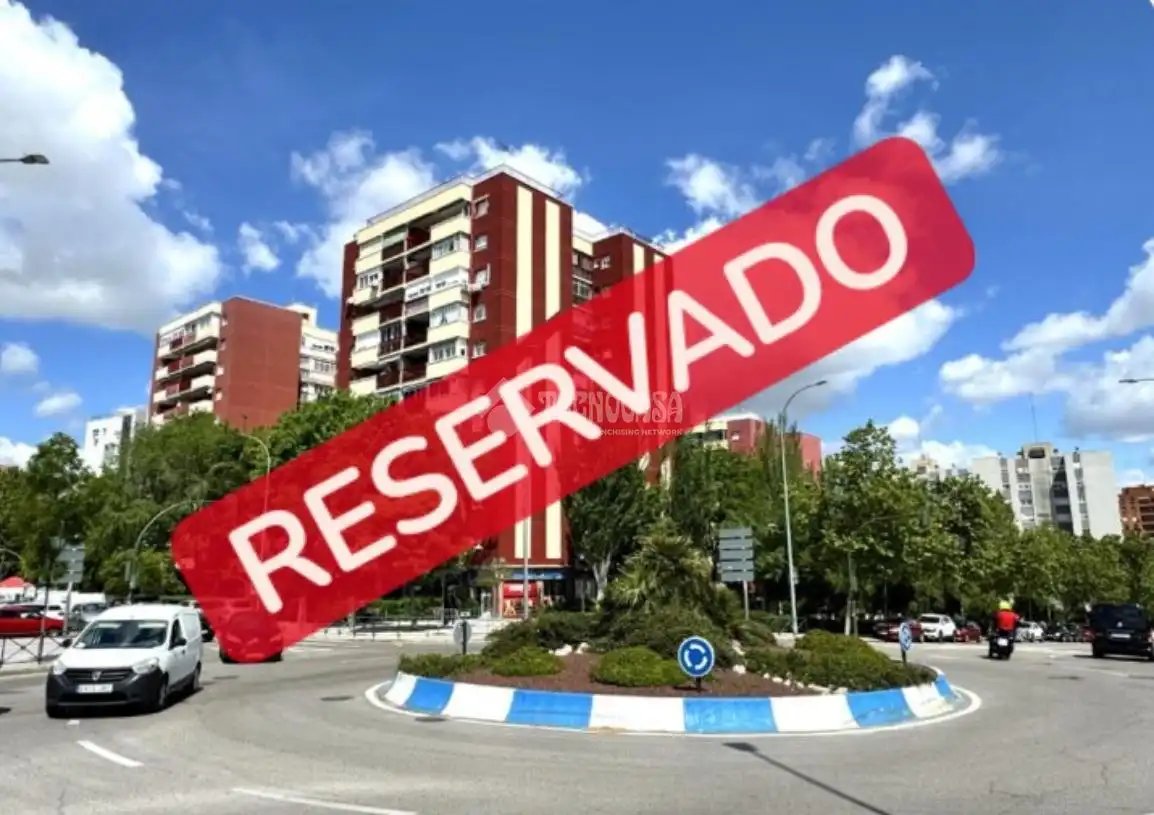 Flat with lift for sale in El Soto - Azorín